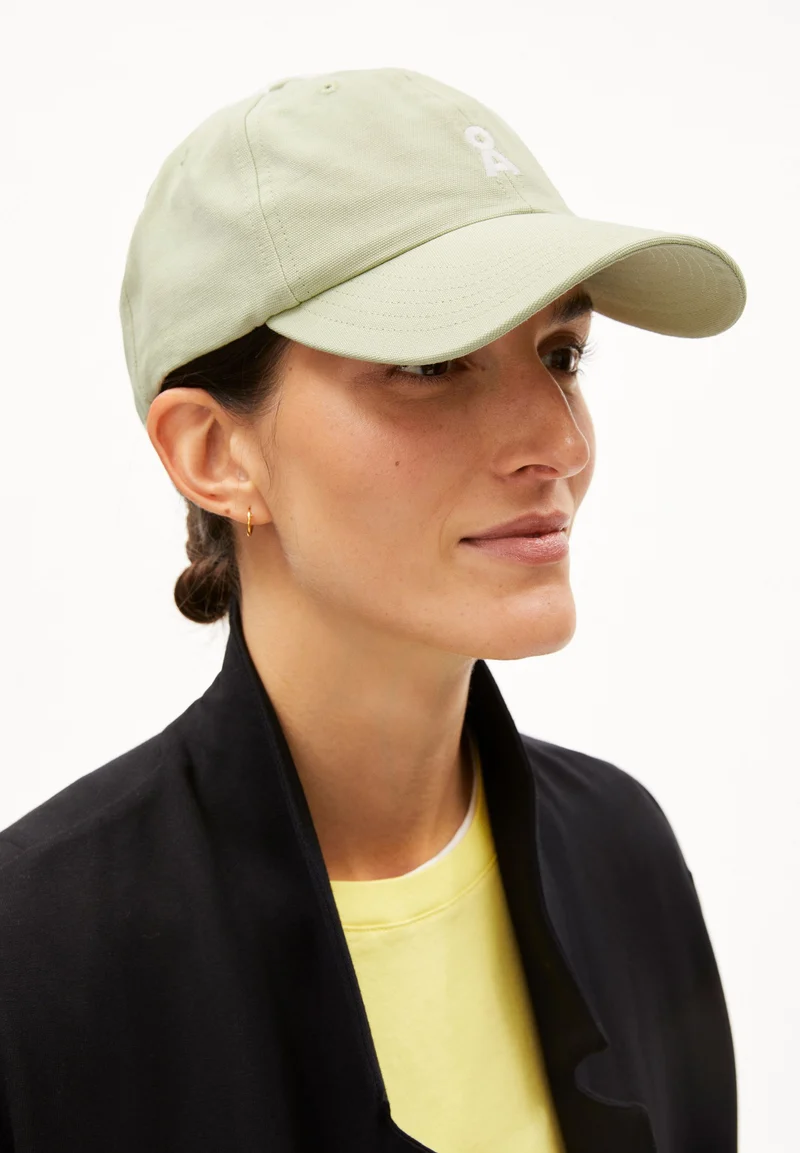YENAAS BOLD KAPPE | pastel green