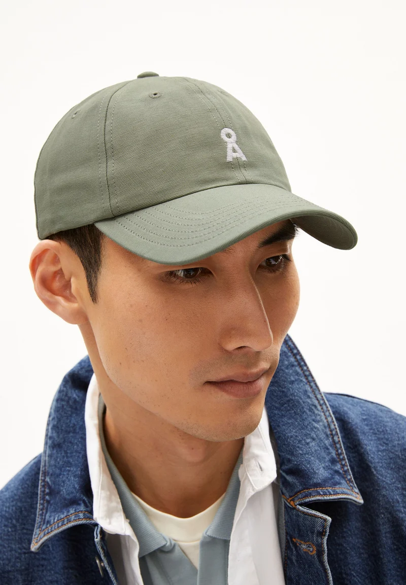 YENAAS BOLD KAPPE | grey green