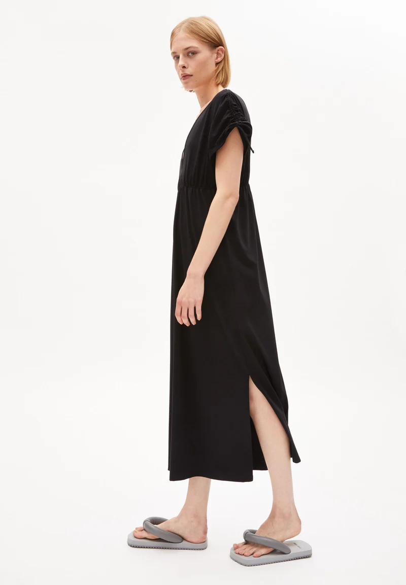 HAARPER | black