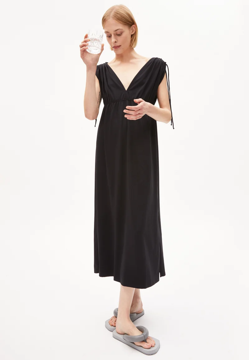HAARPER | black