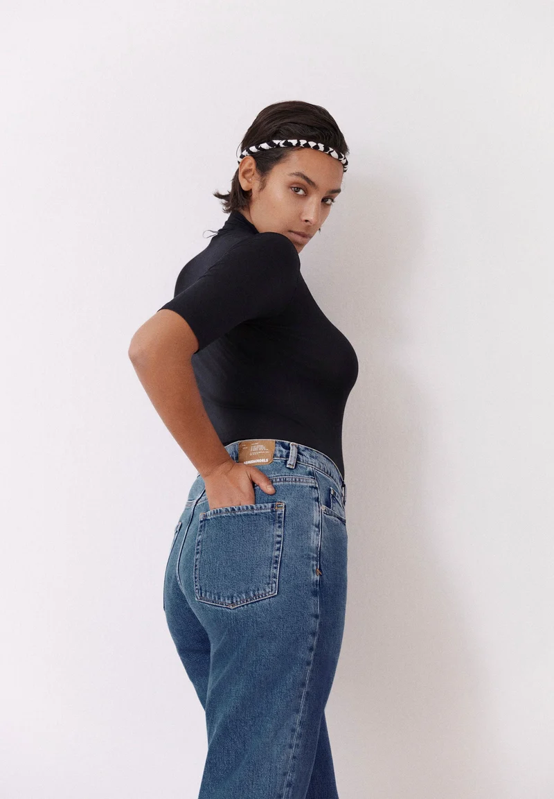 MAIRAA | basic