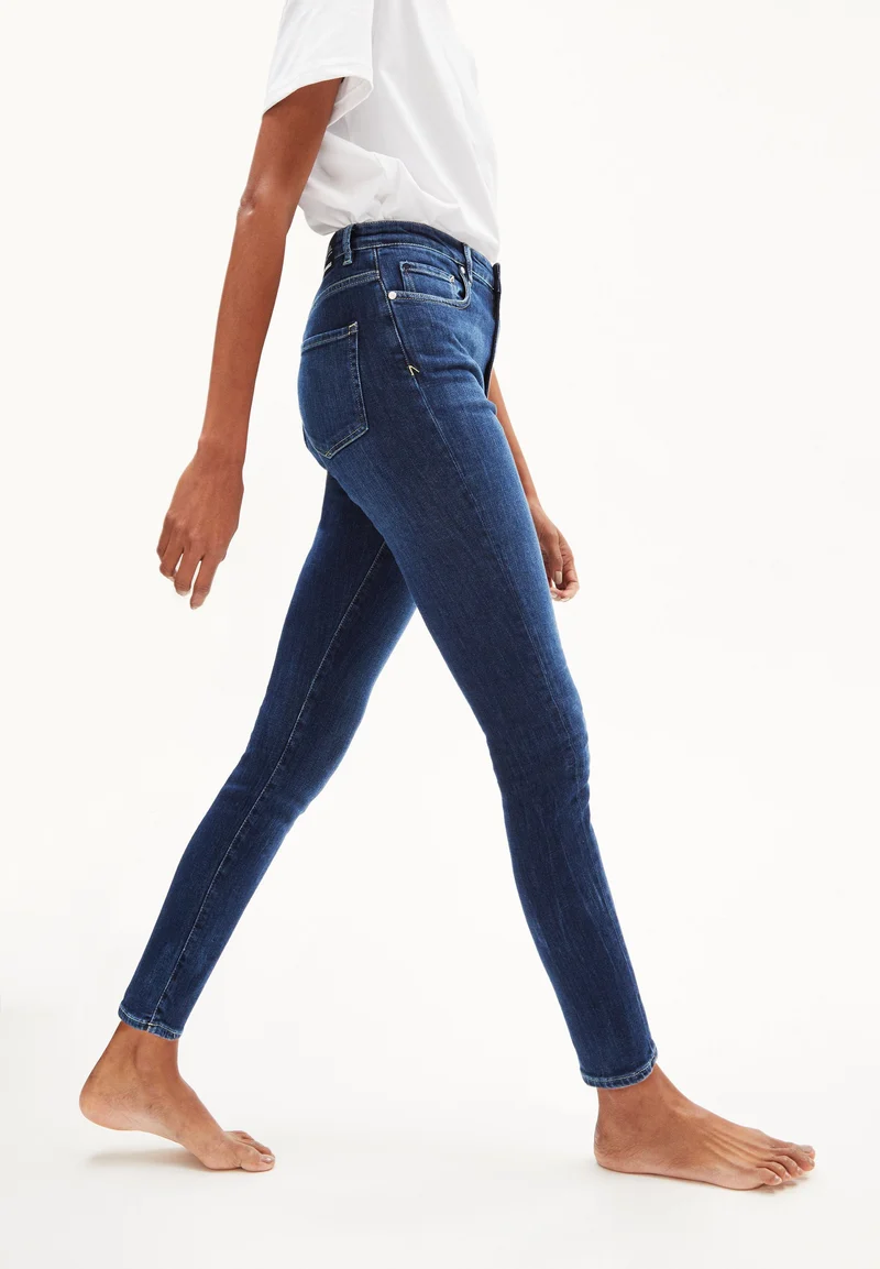 INGAA | washed lapis