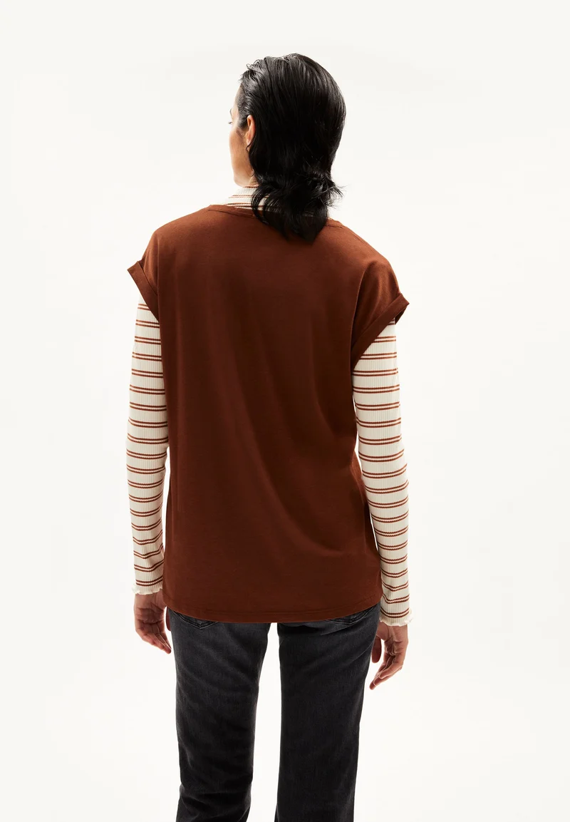 JILAANA T-SHIRT | cacao