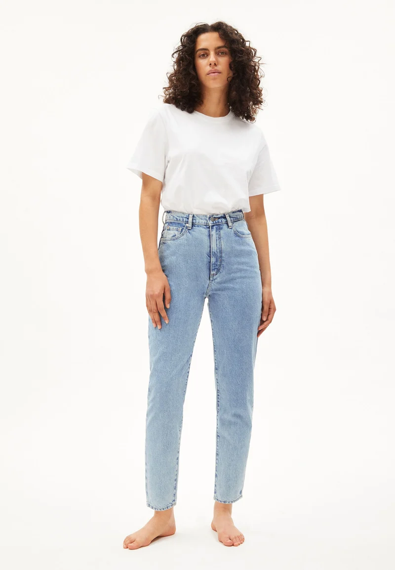 MAIRAA | light fresh blue