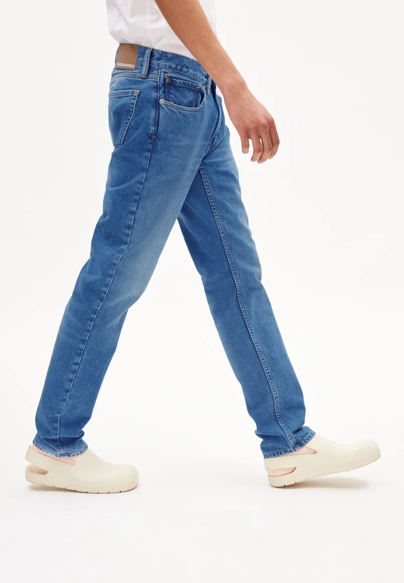 DYLAANO | sprinkle blue