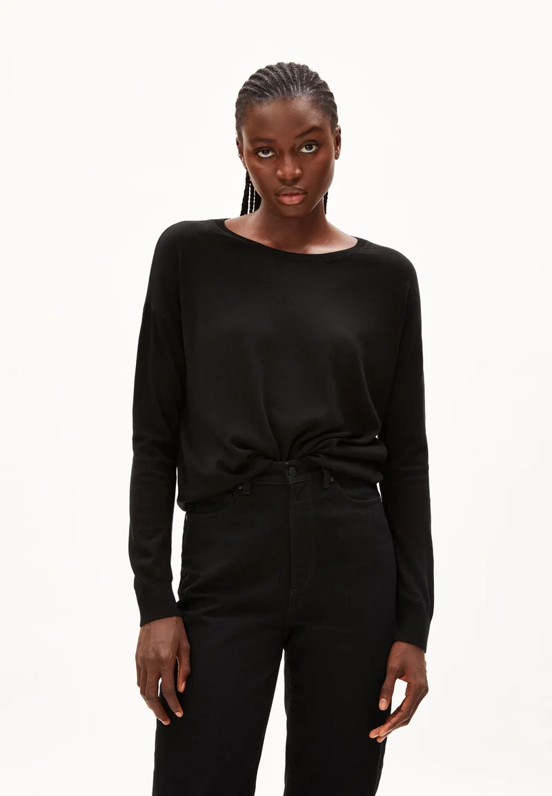 LAARNI | black