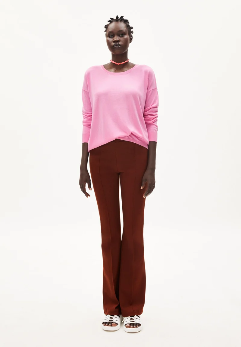 LAARNI | raspberry pink