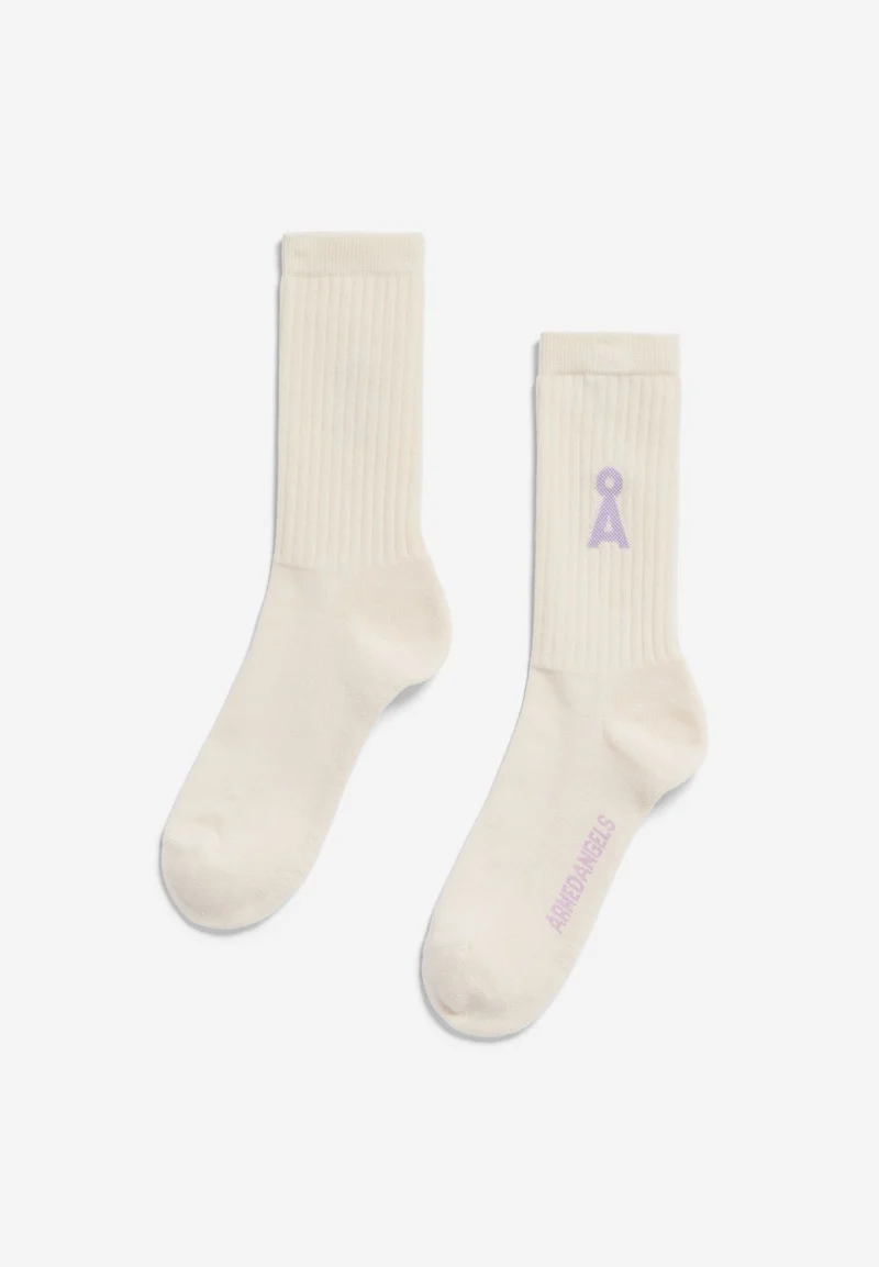 SAAMUS BOLD | oatmilk-lavender light