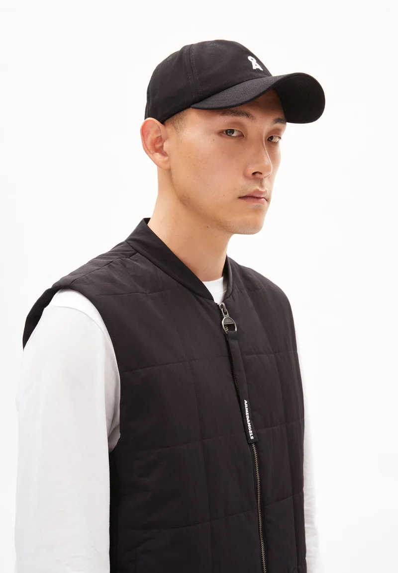 AABISKO | black
