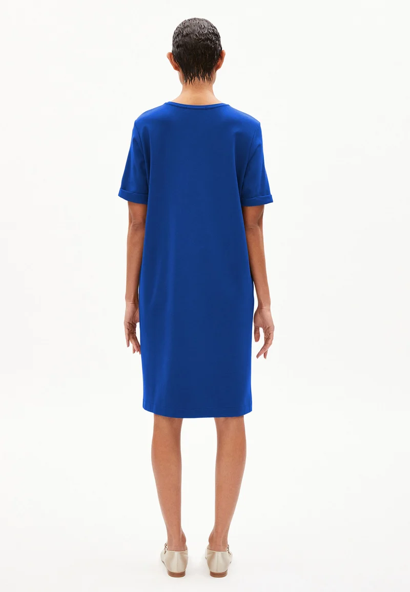 MAAILANA | dynamo blue