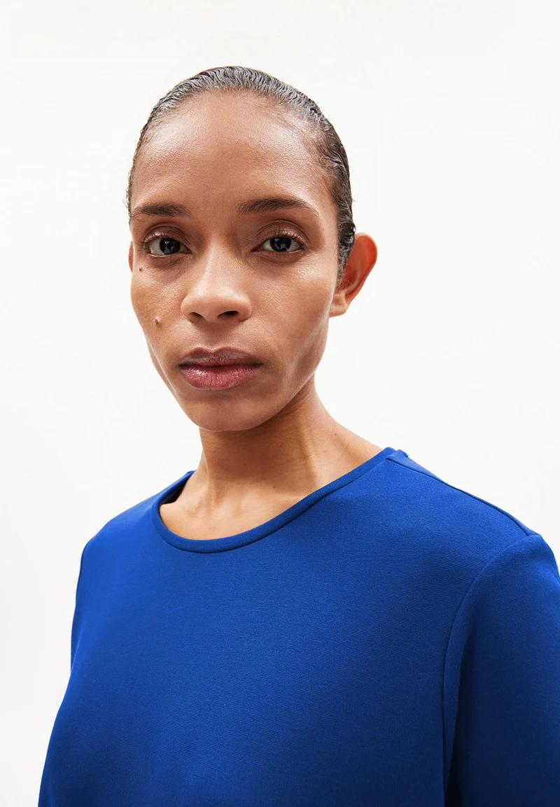 MAAILANA | dynamo blue
