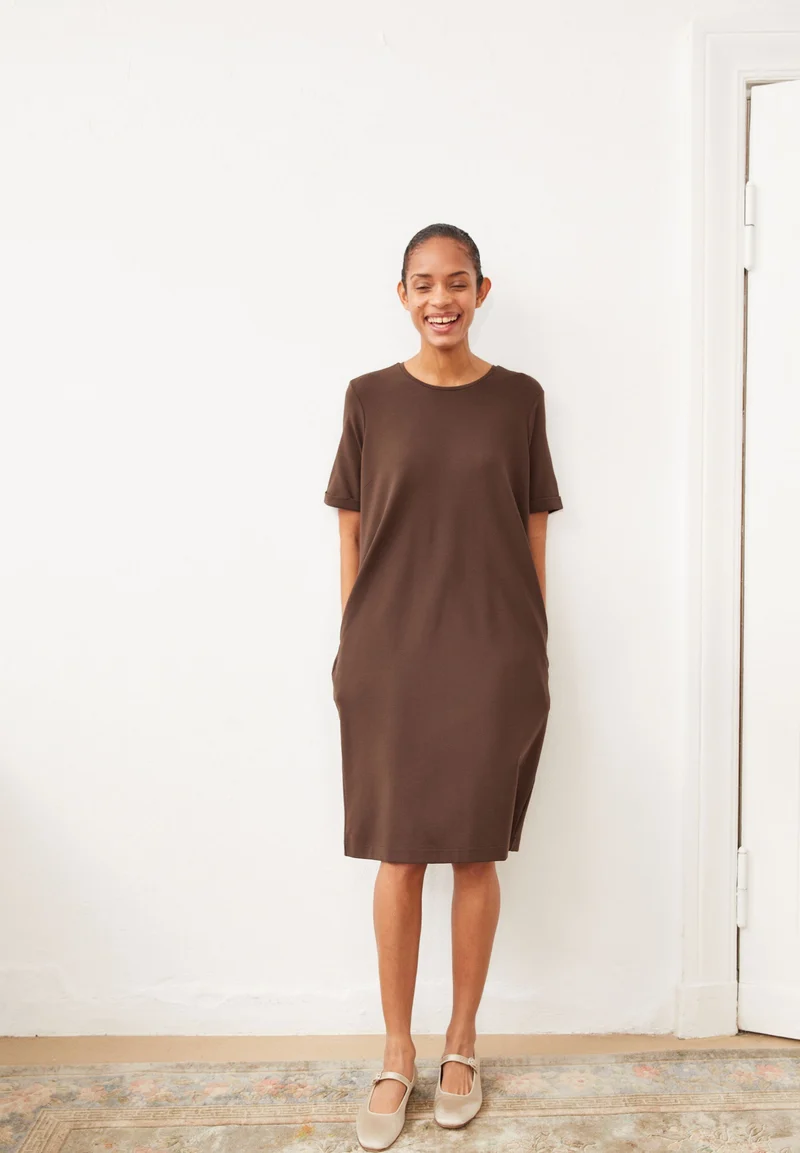 MAAILANA | warm slate