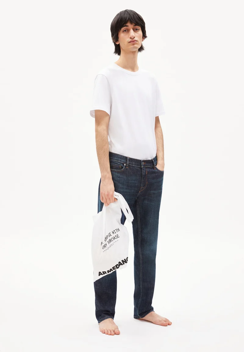 IAAN | cross river