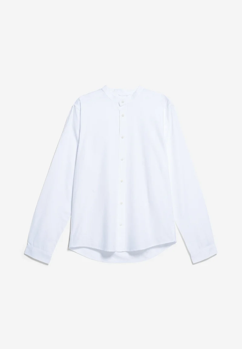TOMAASAS | white
