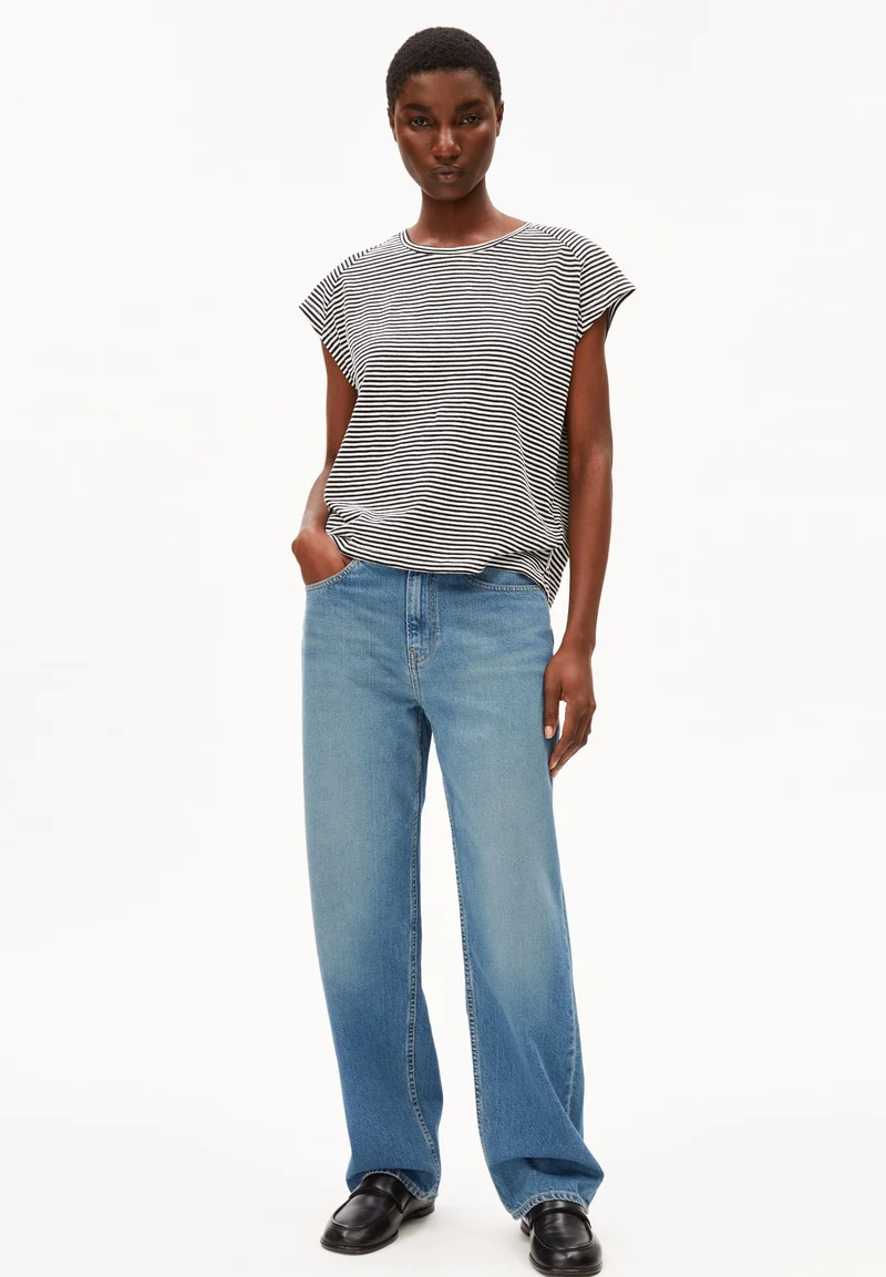 ONELIAA LOVELY STRIPES T-SHIRT | black-oatmilk
