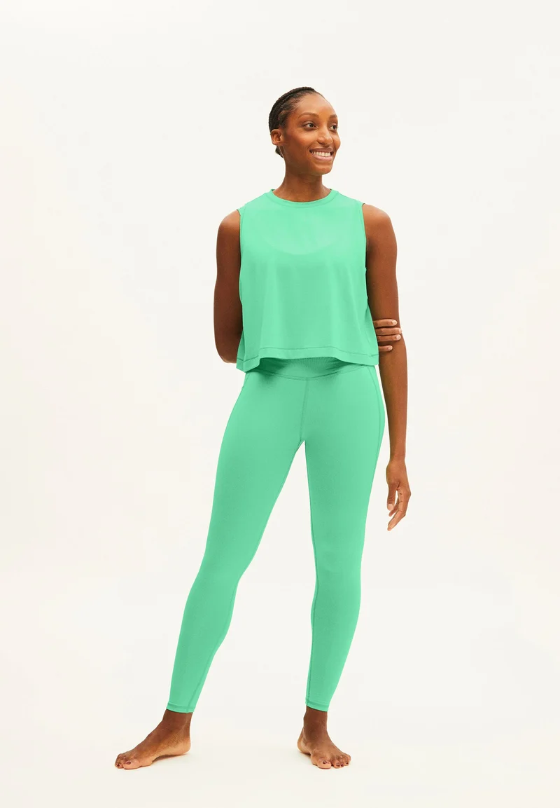 MANJAA | bright lime-indigo