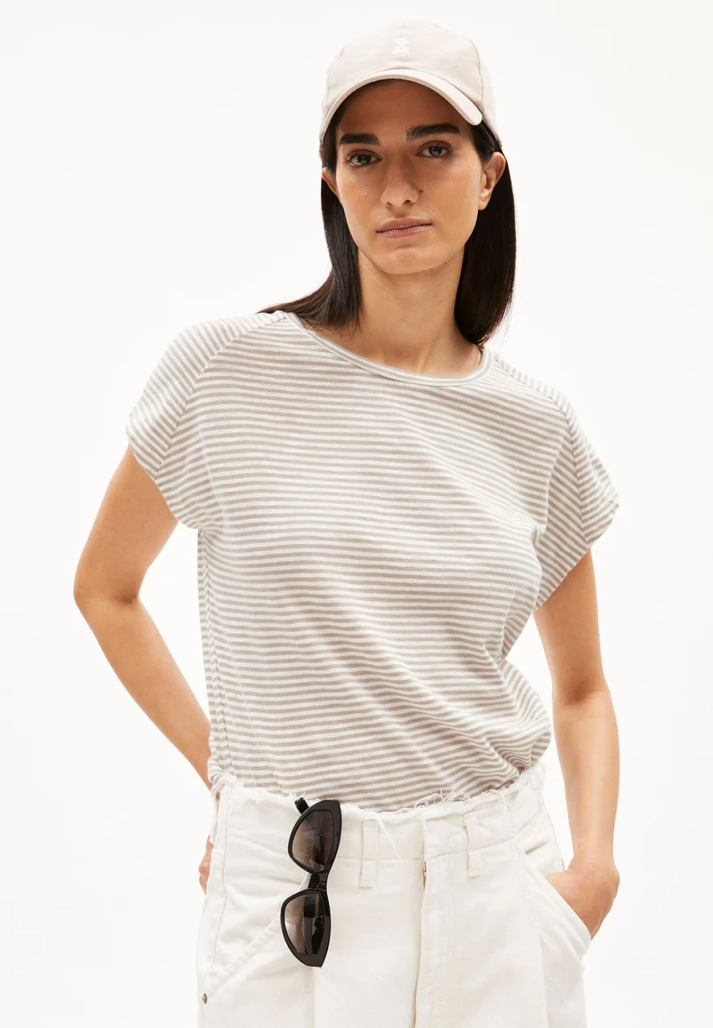 ONELIAA LOVELY STRIPES T-SHIRT | sand stone-oatmilk
