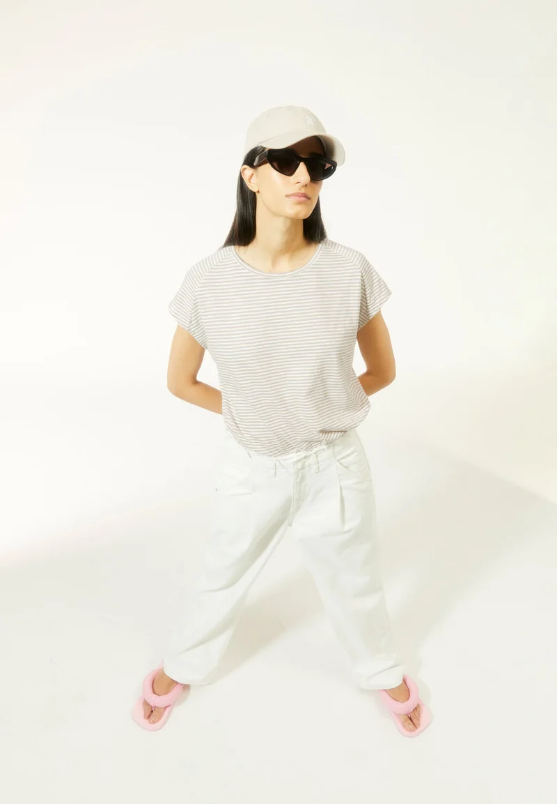 ONELIAA LOVELY STRIPES T-SHIRT | sand stone-oatmilk