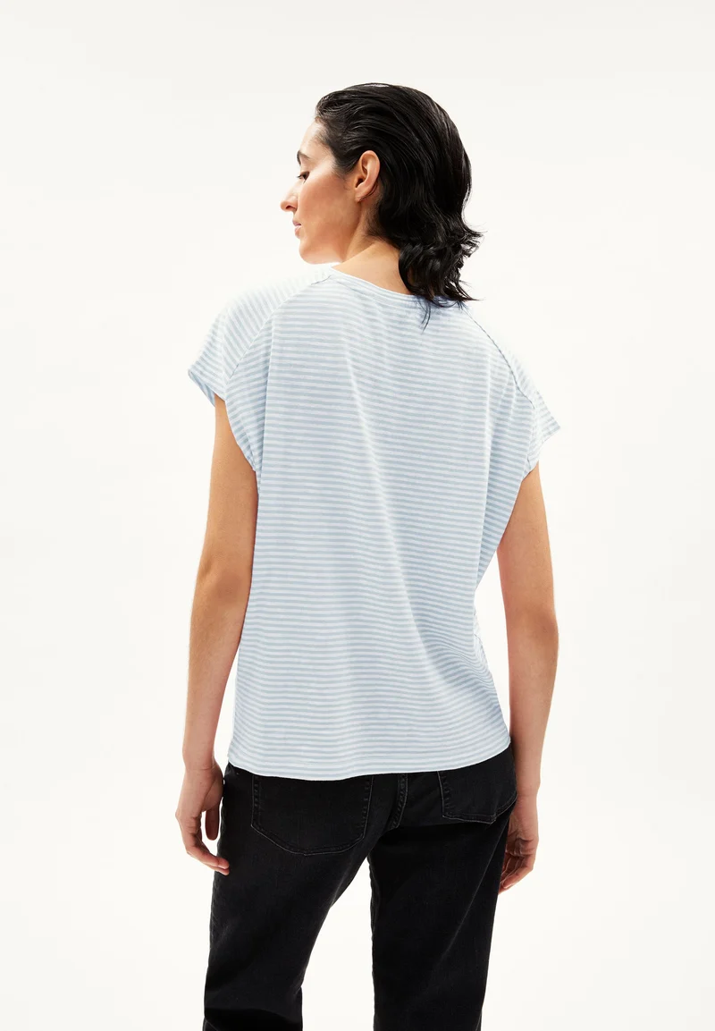 ONELIAA LOVELY STRIPES T-SHIRT | morning sky-oatmilk