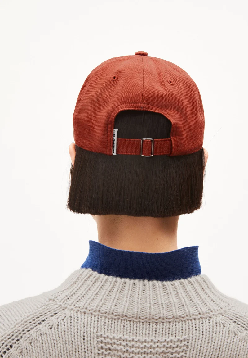 YENAAS BOLD KAPPE | dark amber