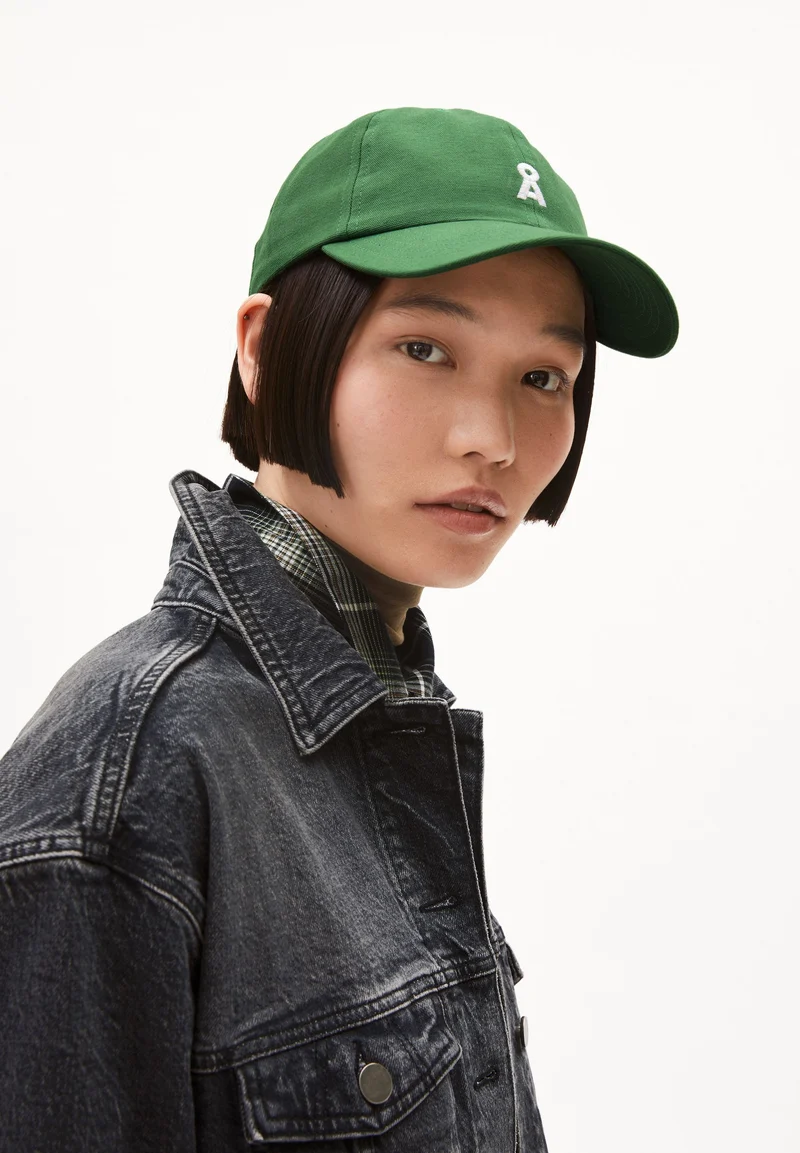 YENAAS BOLD KAPPE | ivy green
