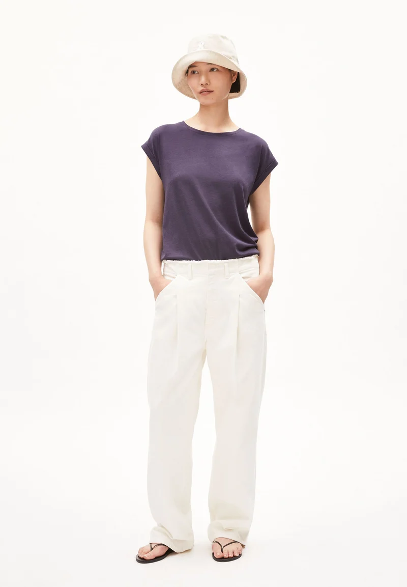 JILAANA T-SHIRT | blue ash