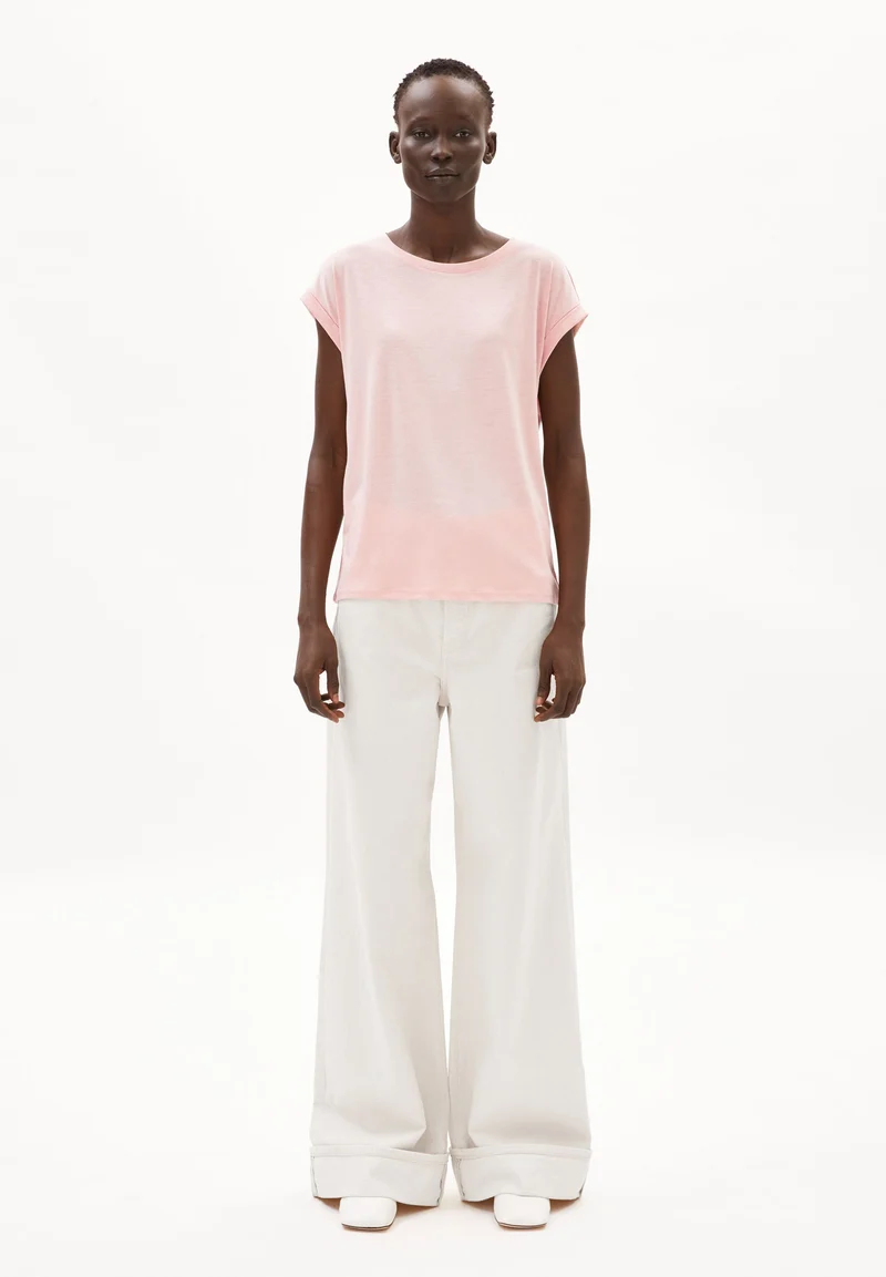 JILAANA T-SHIRT | rosalilly
