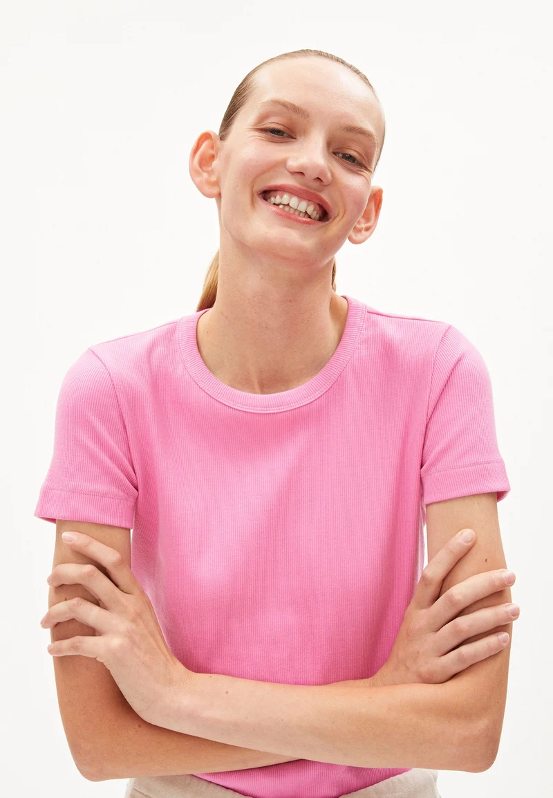 KARDAA T-SHIRT | raspberry pink