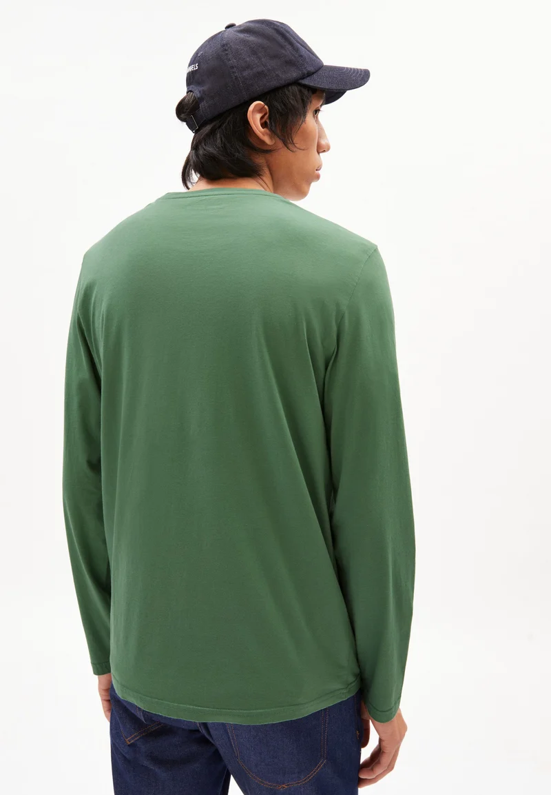 JAAMES LONGSLEEVE | myrtales