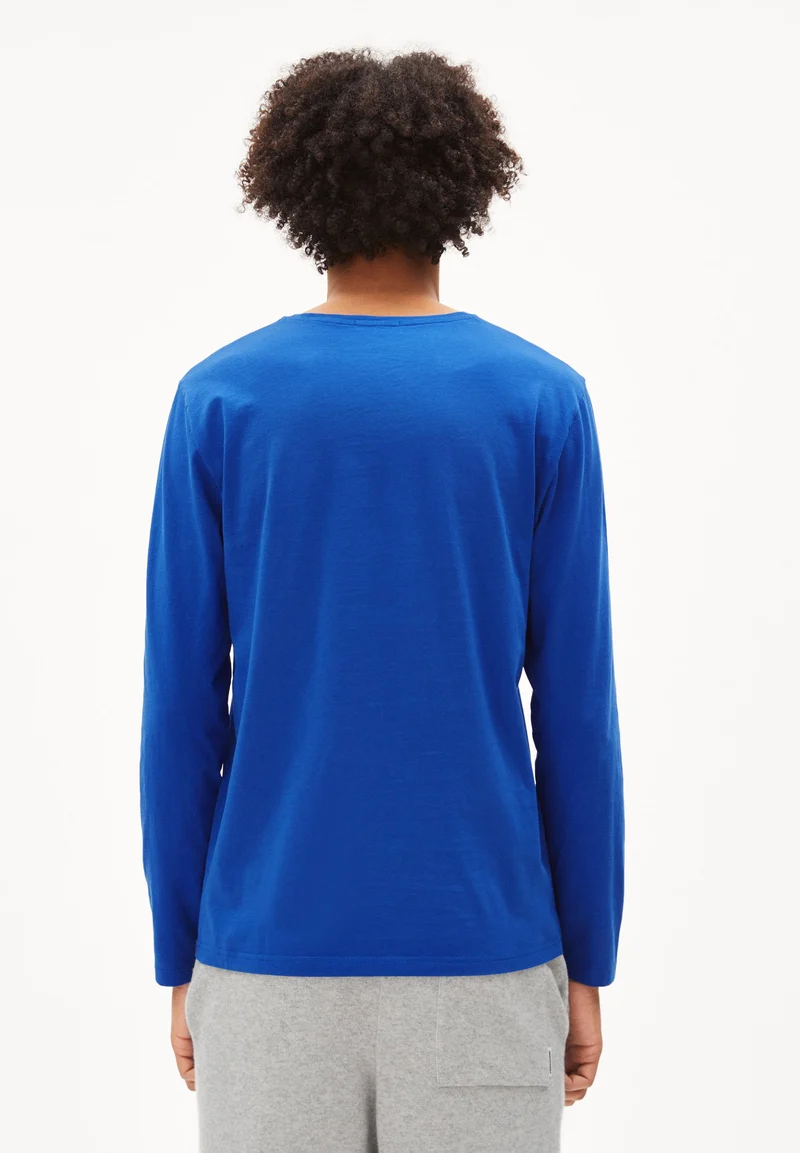 JAAMES LONGSLEEVE | dynamo blue