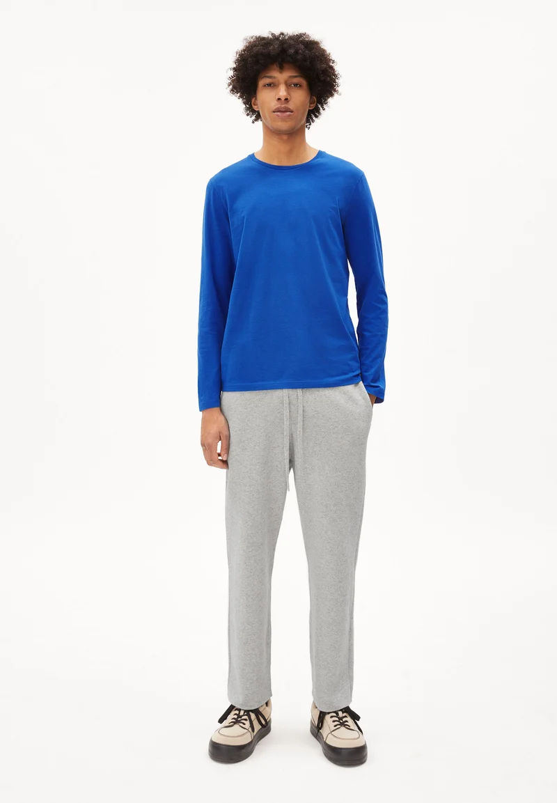 JAAMES LONGSLEEVE | dynamo blue