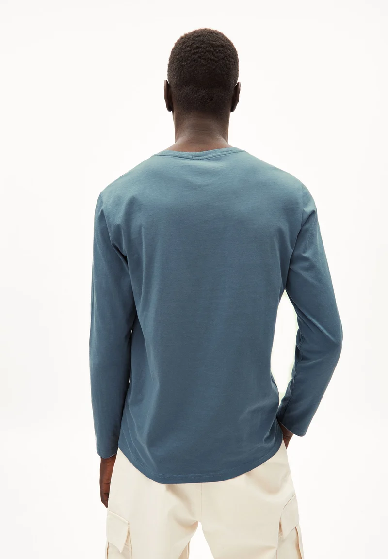 JAAMES LONGSLEEVE | blue steel