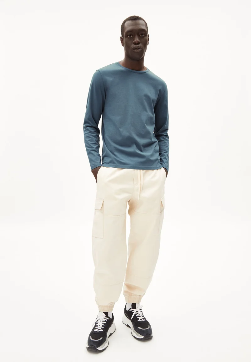 JAAMES LONGSLEEVE | blue steel