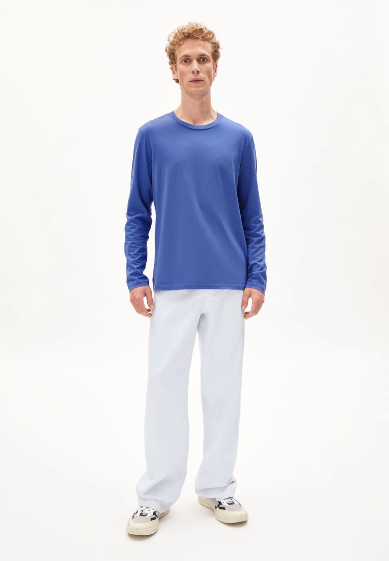 JAAMES LONGSLEEVE | vibrant violet