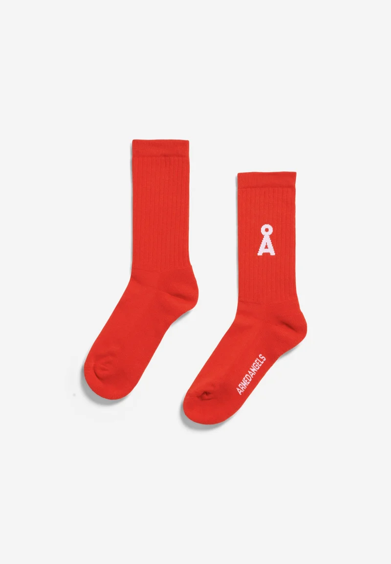 SAAMUS BOLD | poppy red