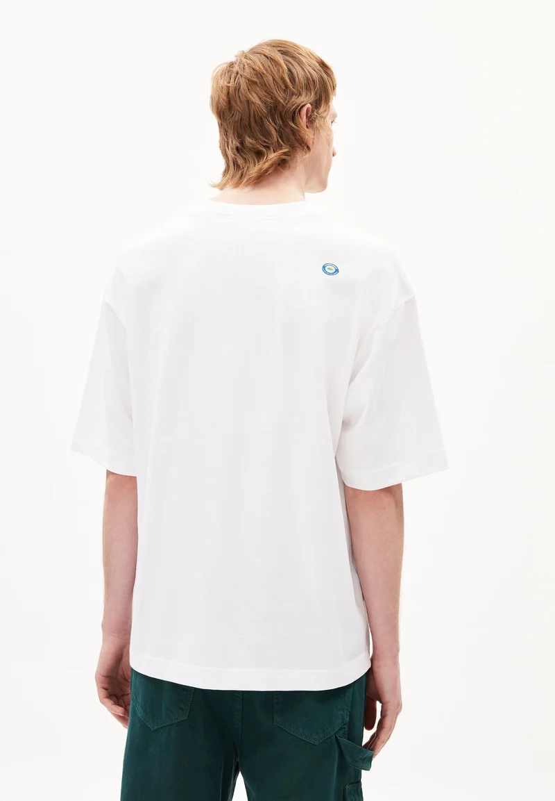 OLAAN PIXXEL FRUITS | white