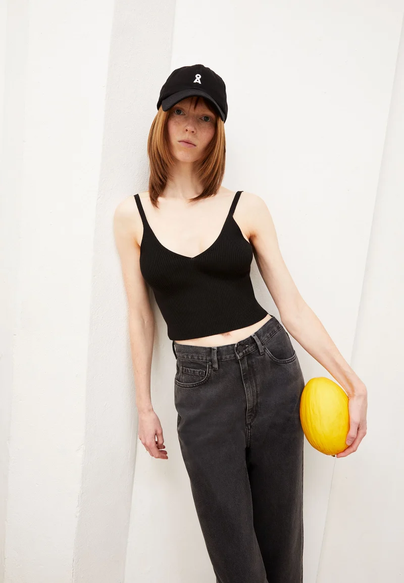 ROLINAA | black