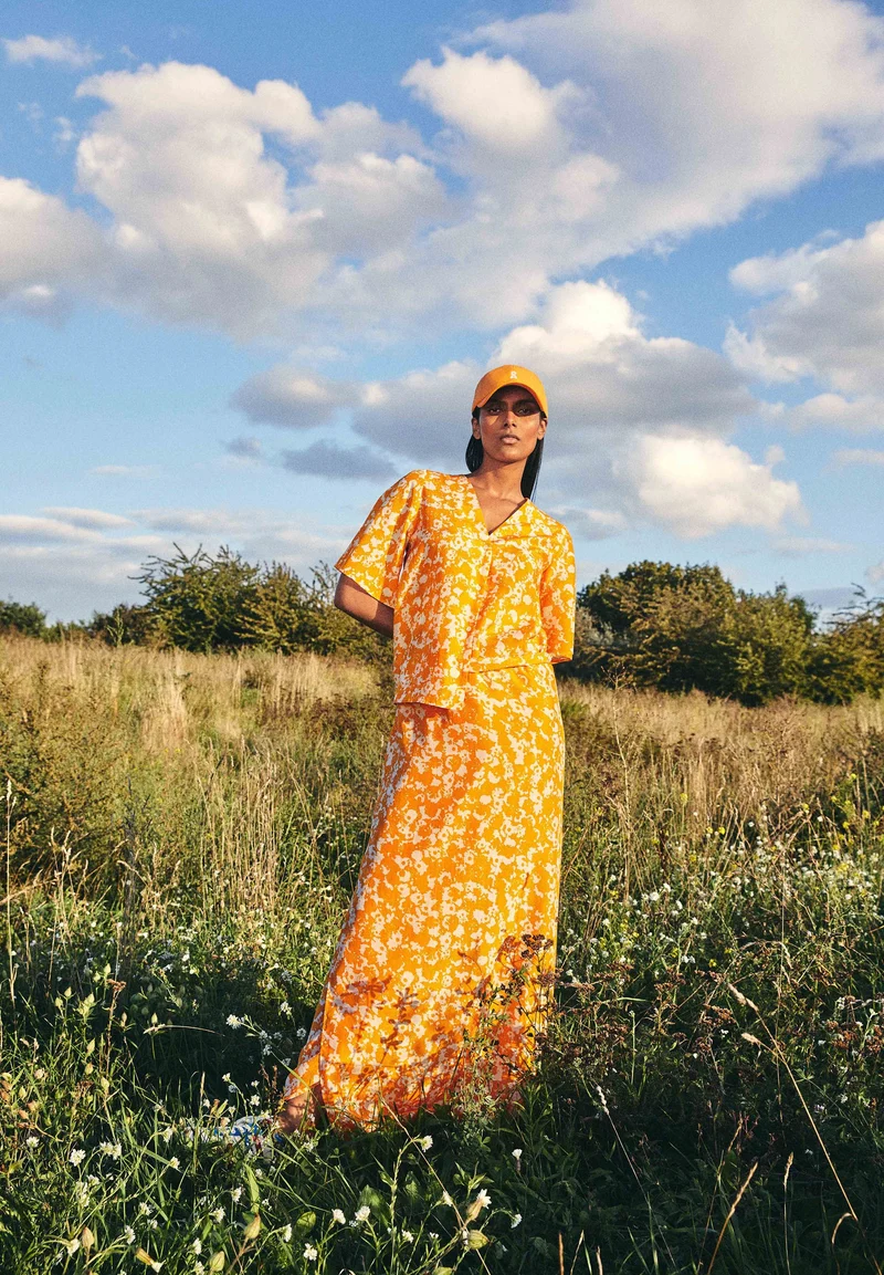 HOLMAA MANGORANGE | mangorange