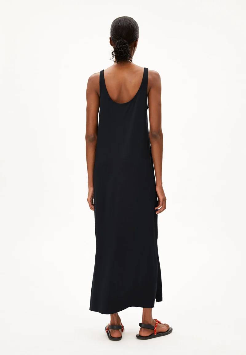 MAELIAA SOLID | black