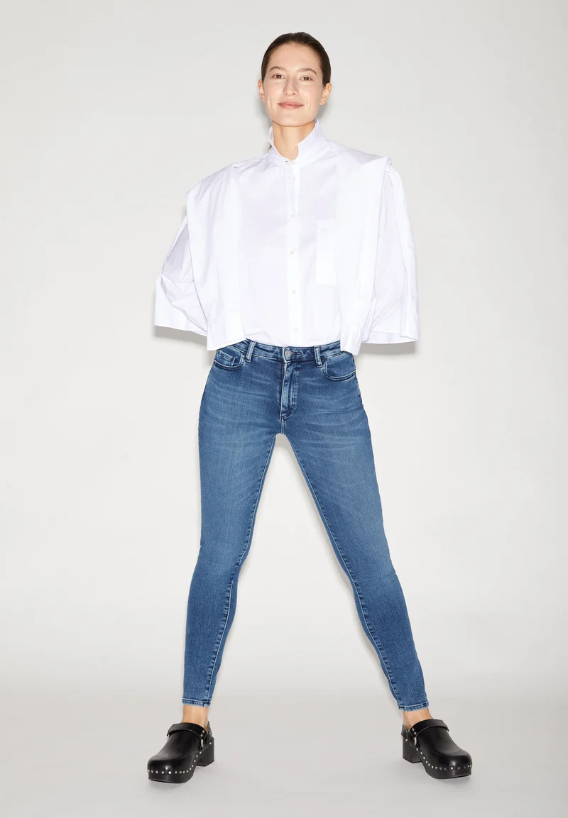 TILLAA X STRETCH | galaxy blue
