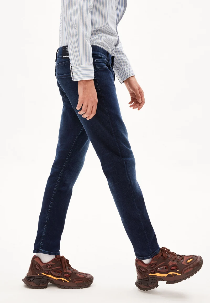 JAARI X STRETCH | fall blue