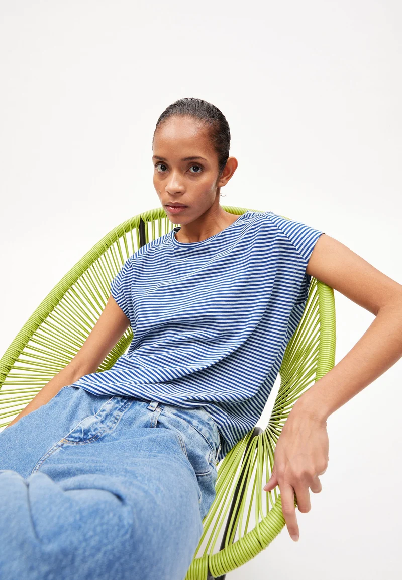 ONELIAA LOVELY STRIPES T-SHIRT | dynamo blue-oatmilk