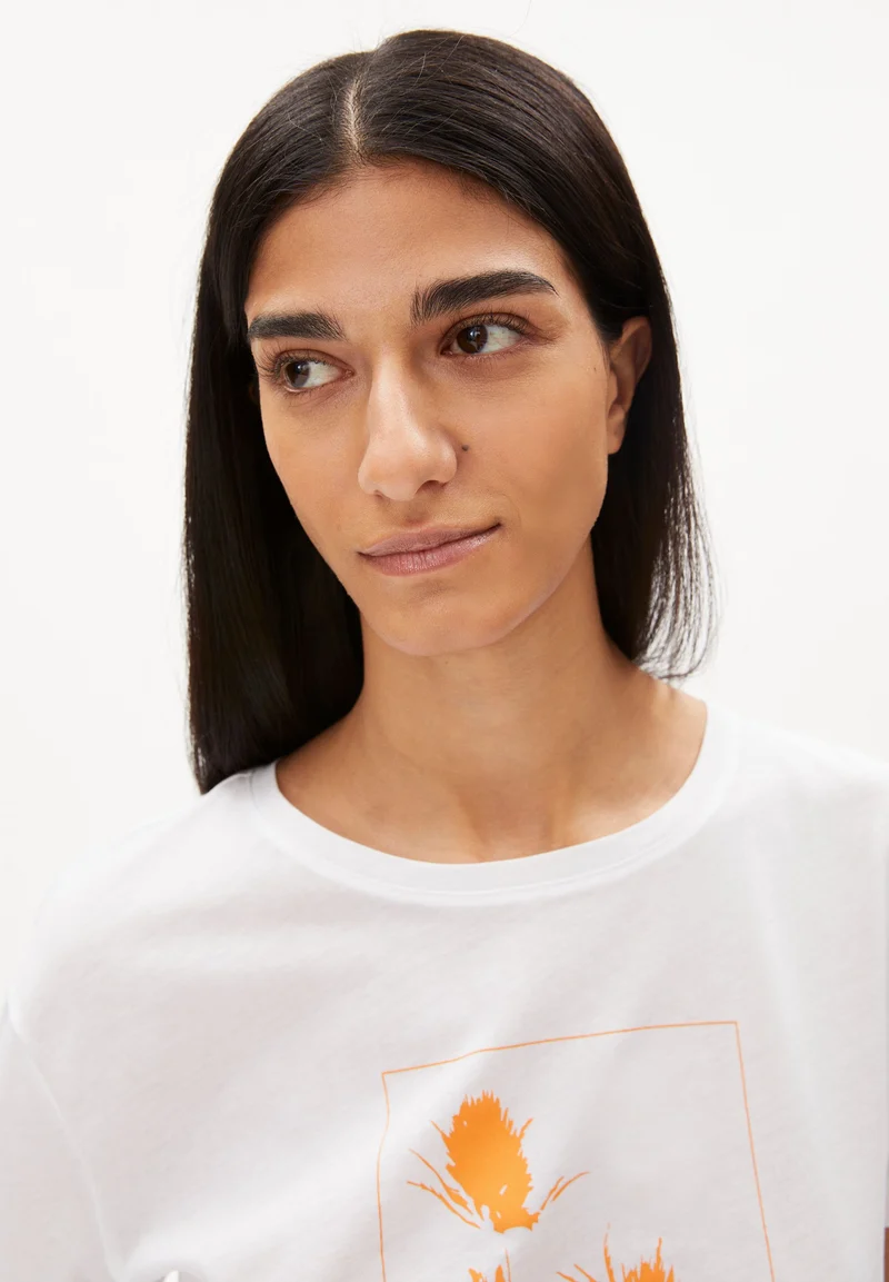 NELAA SHADOW | white