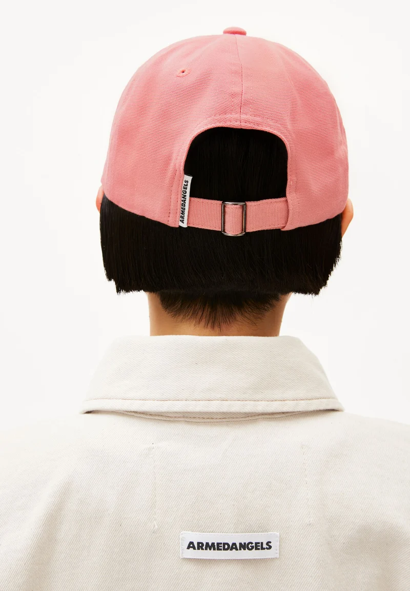 YENAAS BOLD KAPPE | dark peony