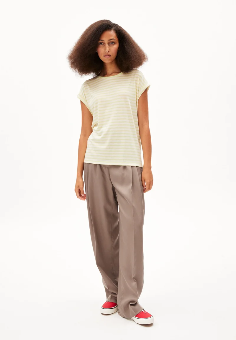 JILAANA STRIPES | pastel green-oatmilk