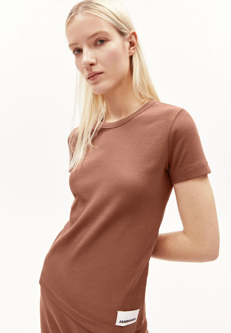 KARDAA T-SHIRT | nutshell
