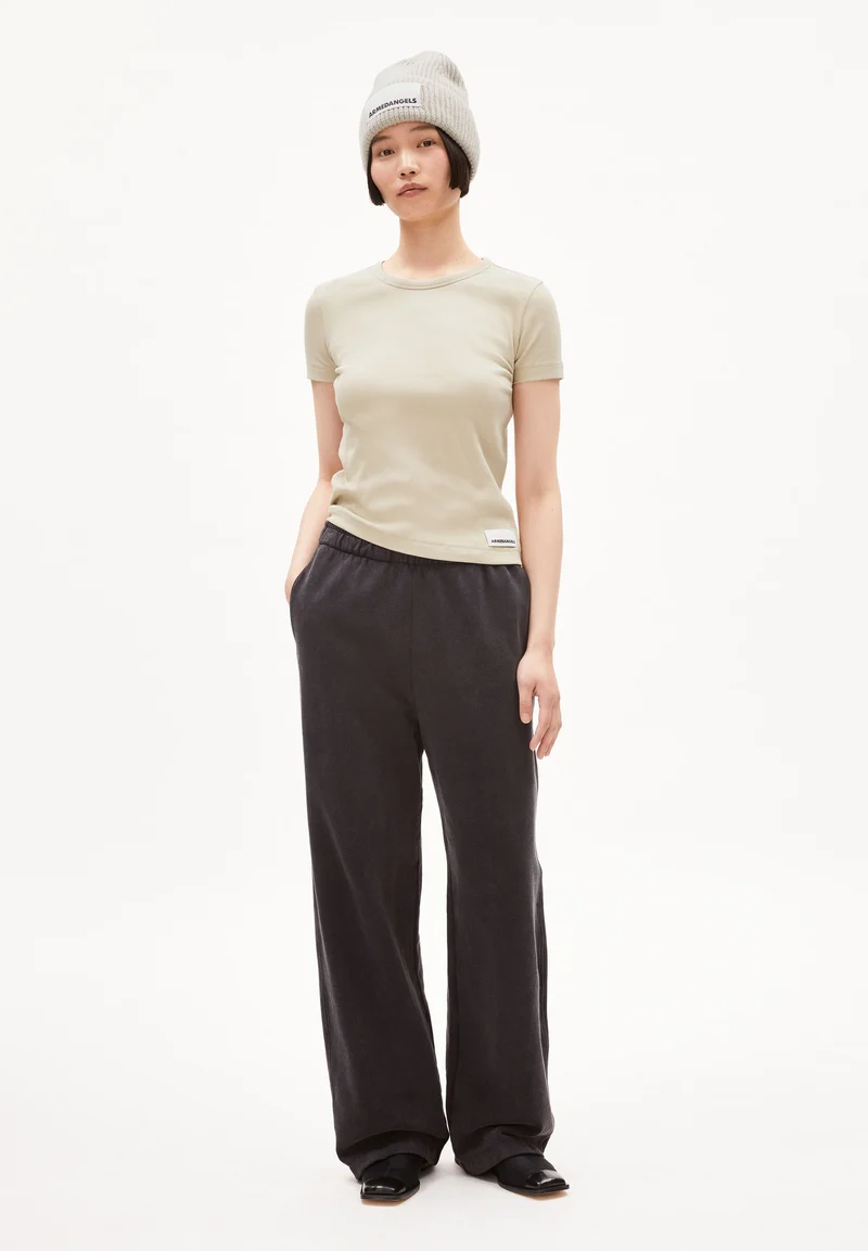 KARDAA T-SHIRT | gravel