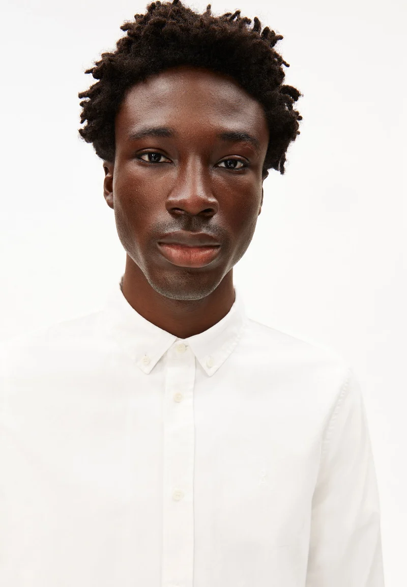QUAASA LANGARMHEMD | white
