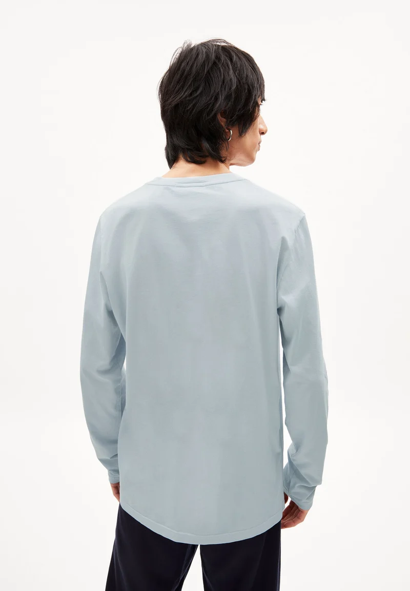 JAAMES LONGSLEEVE | morning sky