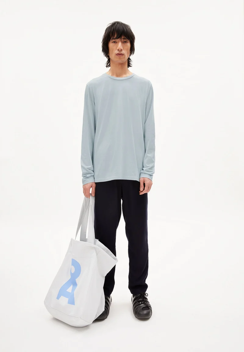 JAAMES LONGSLEEVE | morning sky